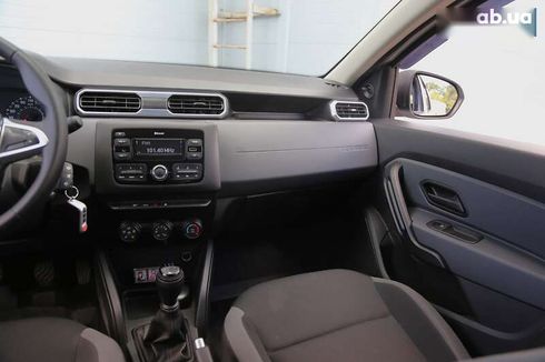 Renault Duster 2021 - фото 14