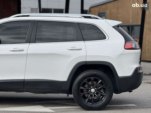 Jeep Cherokee 2018 - фото 19