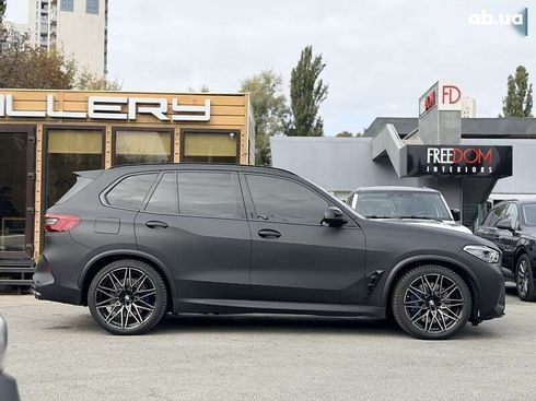 BMW X5 M 2019 - фото 9