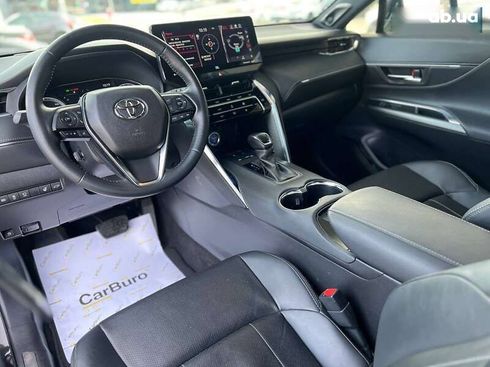 Toyota Venza 2021 - фото 16