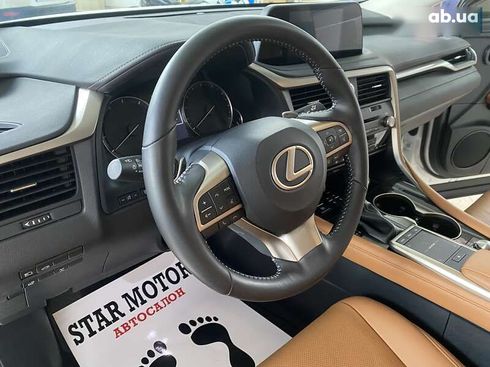 Lexus RX 2021 - фото 17