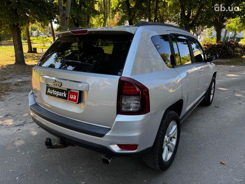 Jeep Compass 2013 серый - фото 7