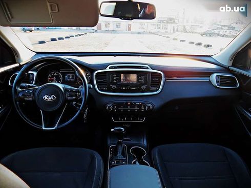 Kia Sorento 2016 - фото 15