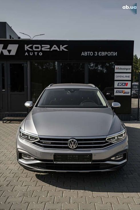 Volkswagen passat alltrack 2020 - фото 14