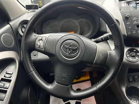 Toyota RAV4 2007 - фото 11