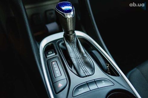 Chevrolet Volt 2016 - фото 23