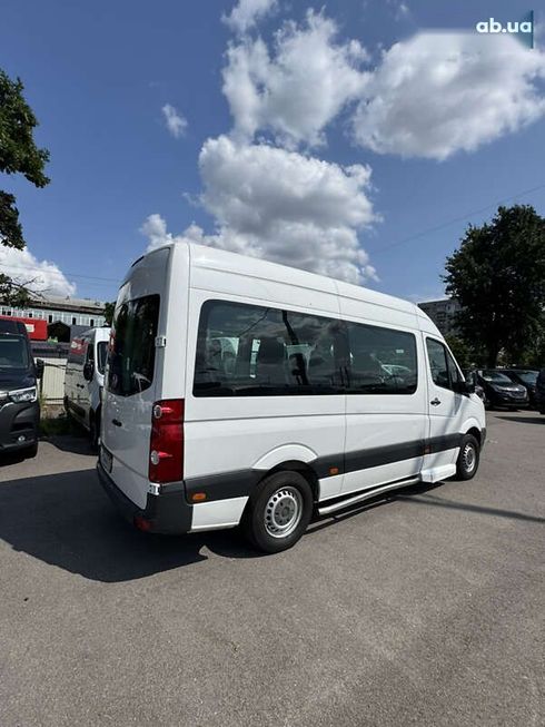 Volkswagen Crafter 2012 - фото 11