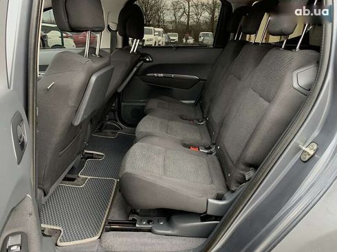 Peugeot 5008 2011 - фото 28