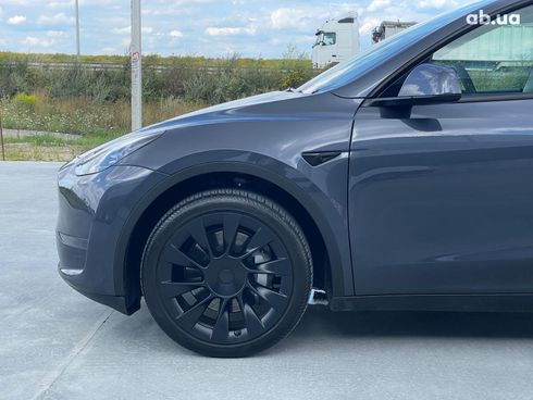 Tesla Model Y 2023 серый - фото 14