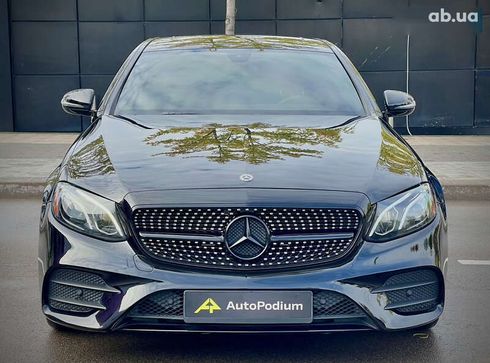 Mercedes-Benz E-Класс 2019 - фото 6