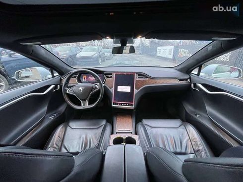 Tesla Model S 2017 - фото 8