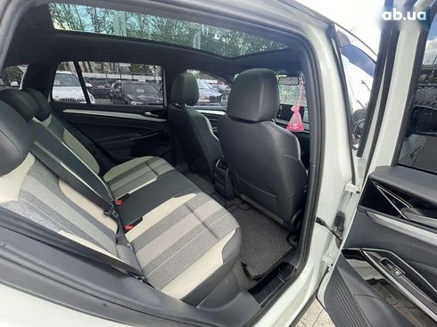 Volkswagen ID.4 2021 - фото 28