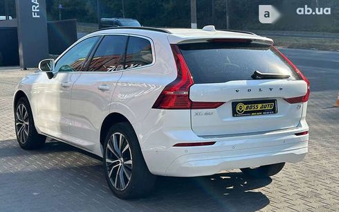 Volvo XC60 2021 - фото 4