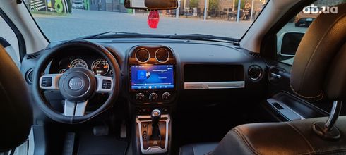 Jeep Compass 2016 белый - фото 4