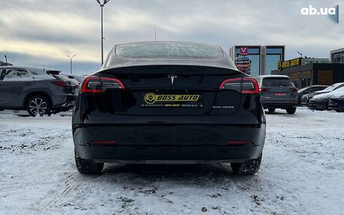 Tesla Model 3 2020 - фото 6