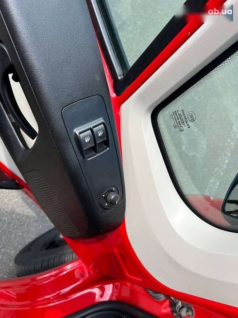 Peugeot Boxer 2017 - фото 28