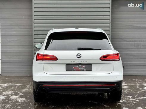 Volkswagen Touareg 2020 - фото 8