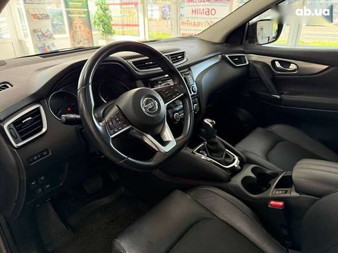 Nissan Qashqai 2017 - фото 23