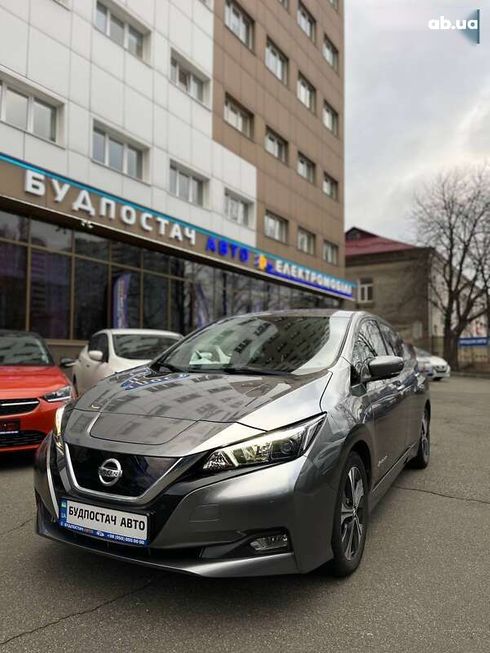 Nissan Leaf 2019 - фото 3