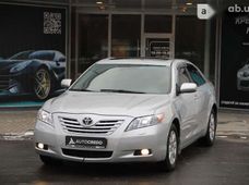 Продаж вживаних Toyota Camry в Харкові - купити на Автобазарі
