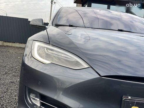 Tesla Model S 2017 - фото 7