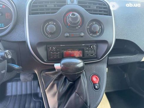 Renault Kangoo 2015 - фото 28