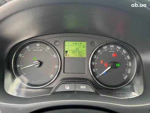 Skoda Fabia 2010 серый - фото 43