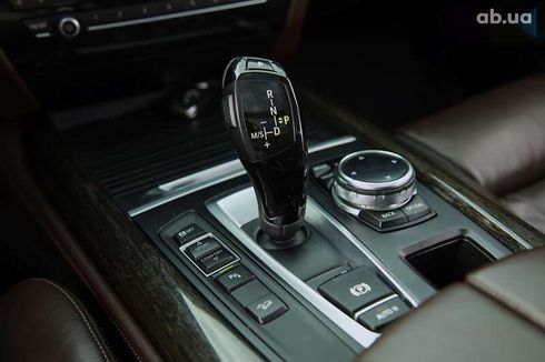 BMW X5 2014 - фото 18