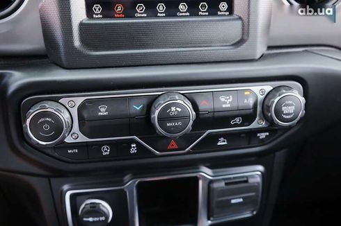 Jeep Wrangler 2022 - фото 27