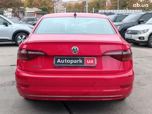 Volkswagen Jetta 2019 красный - фото 7