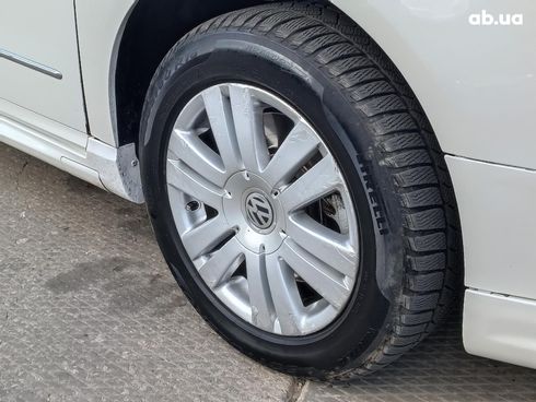 Volkswagen Passat 2008 белый - фото 7
