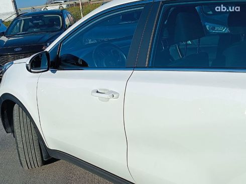 Kia Sportage 2020 белый - фото 14