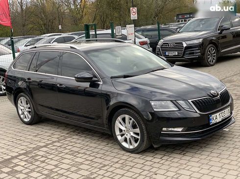 Skoda Octavia 2018 - фото 7
