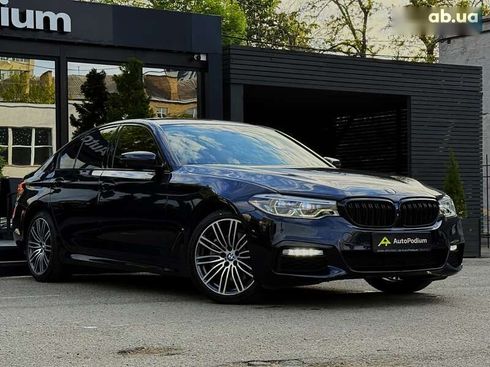 BMW 5 серия 2016 - фото 9
