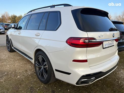 BMW X7 2022 - фото 21