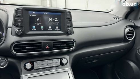 Hyundai Kona 2021 - фото 28