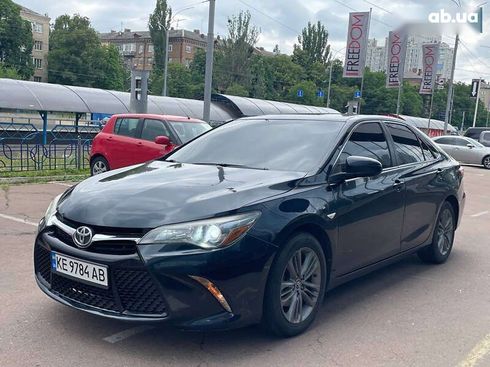 Toyota Camry 2015 - фото 9
