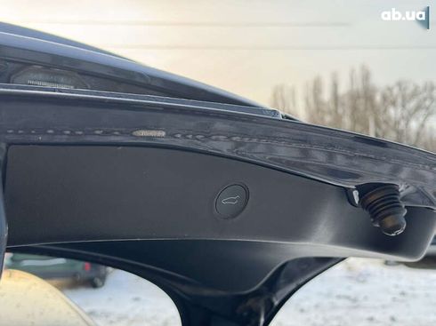 Tesla Model 3 2022 - фото 25