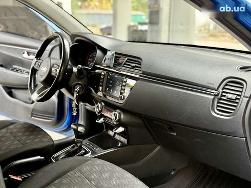 Kia Rio 2018 - фото 27