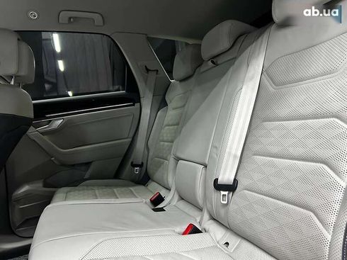 Volkswagen Touareg 2020 - фото 20