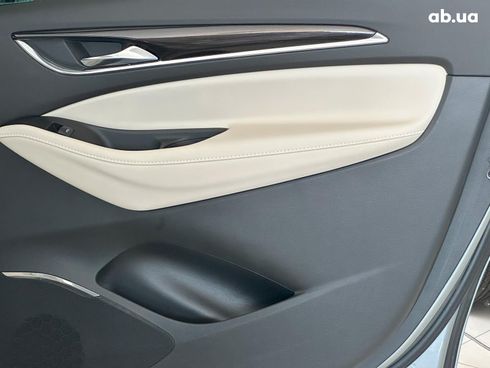 Buick Enclave 2023 серый - фото 24