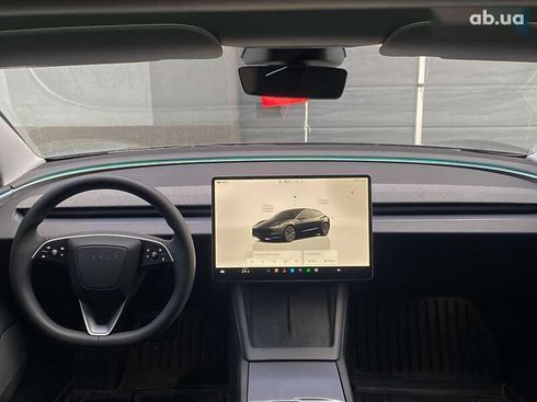 Tesla Model 3 2024 - фото 17