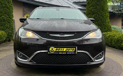 Chrysler Pacifica 2017 - фото 2