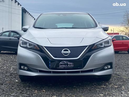 Nissan Leaf 2018 - фото 2