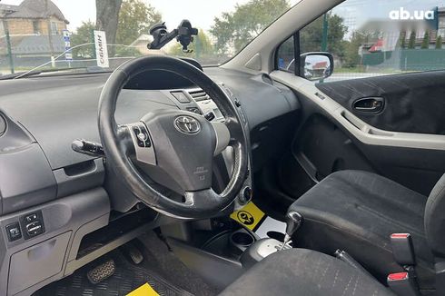 Toyota Yaris 2006 - фото 10