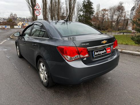 Chevrolet Cruze 2013 серый - фото 8