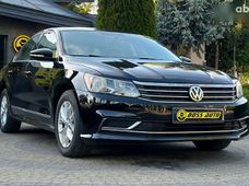 Продаж вживаних Volkswagen Passat 2016 року - купити на Автобазарі