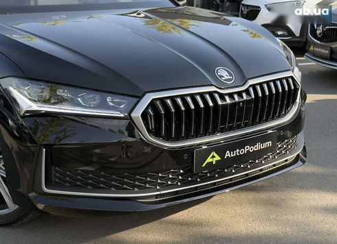 Skoda Superb 2025 - фото 11