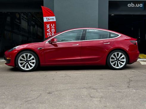 Tesla Model 3 2018 - фото 6