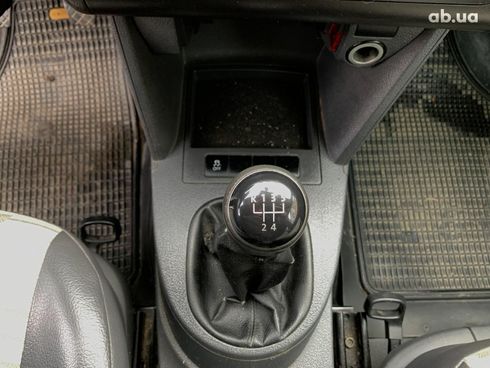 Volkswagen Caddy 2012 белый - фото 55